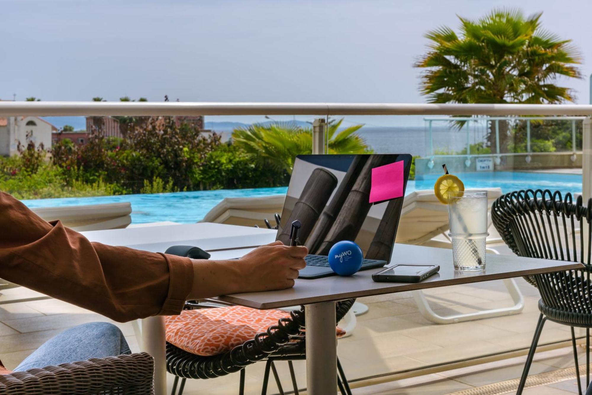 Aparthotel De Tourisme Ajaccio Amirauté 4*